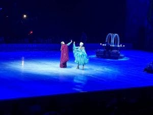 Disney on ice liverpool - Anna and Elsa